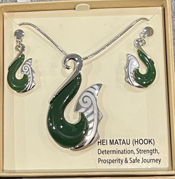 Jade Hei Matua Necklace and Earrings For Discount