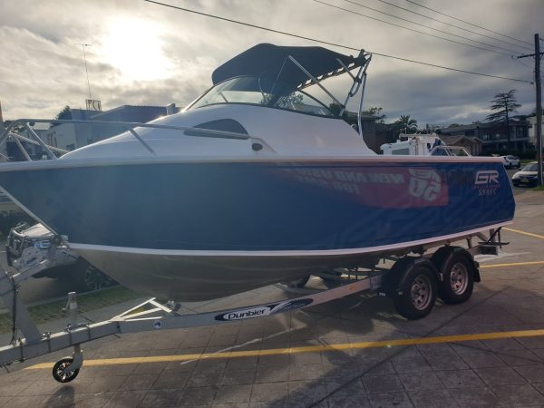 Gulf Runner 590 Fishing Cuddy For Sale